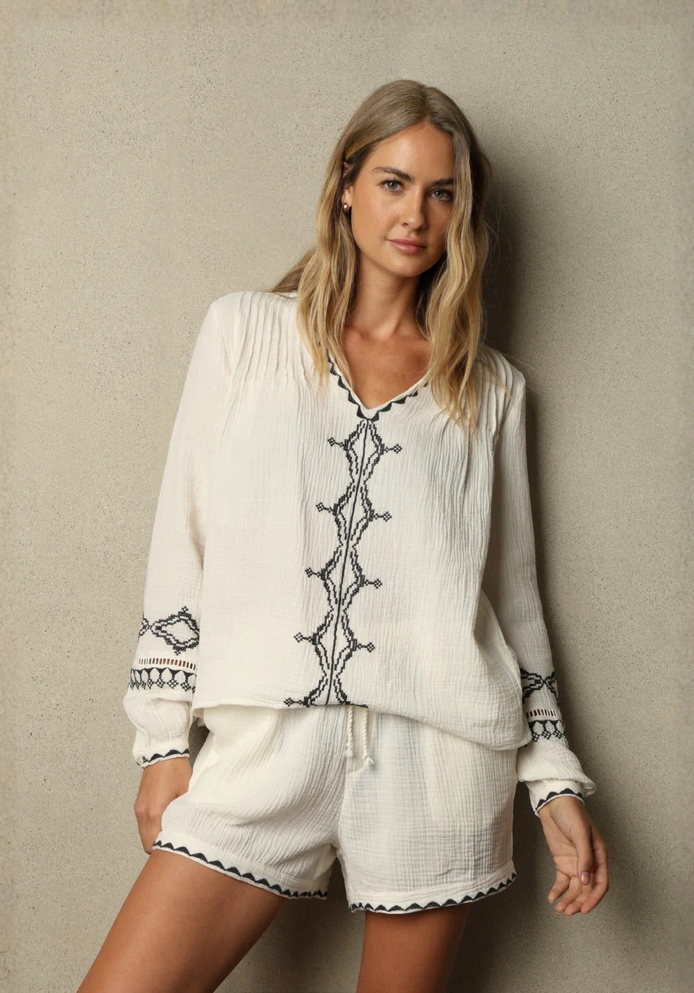 Dylan Women’s Isabelle Tunic With Embroidery