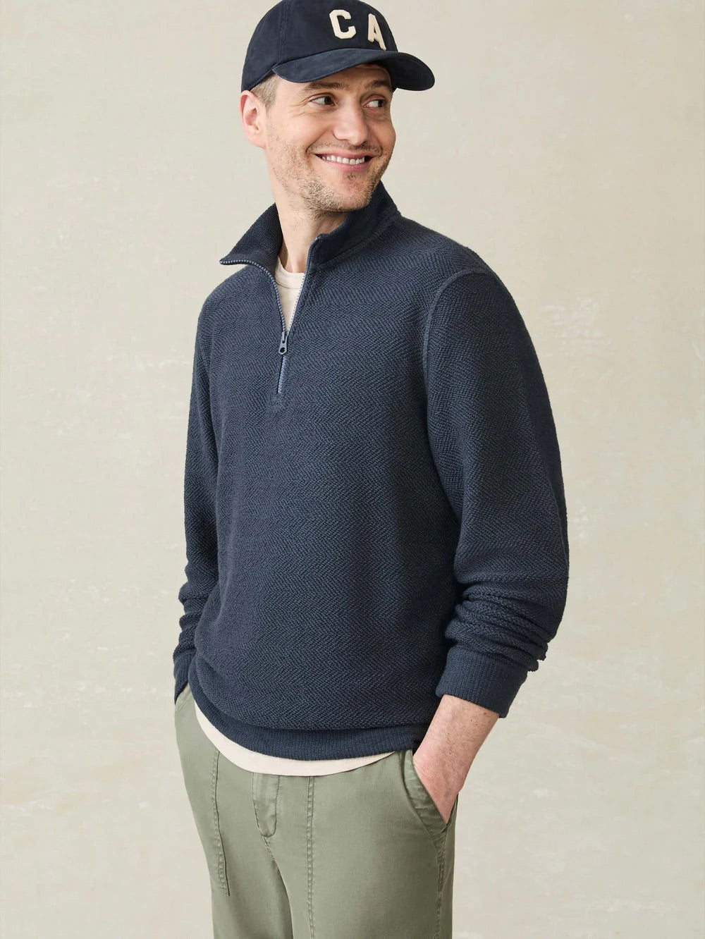 Faherty Men’s White Water Quarter Zip Sweatshirt