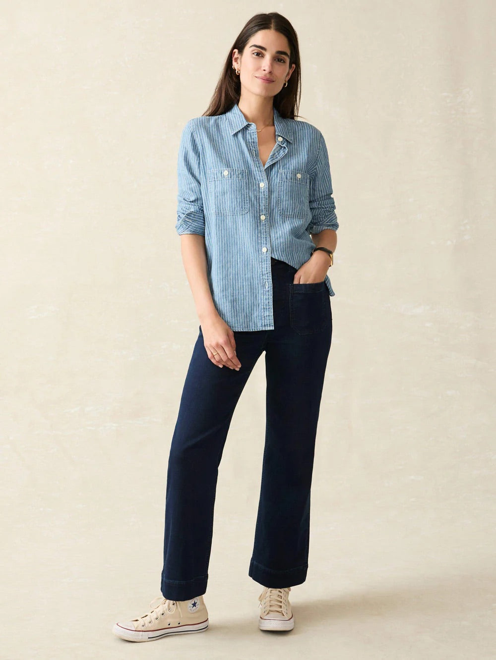 Faherty Women’s Tried & True Chambray Shirt