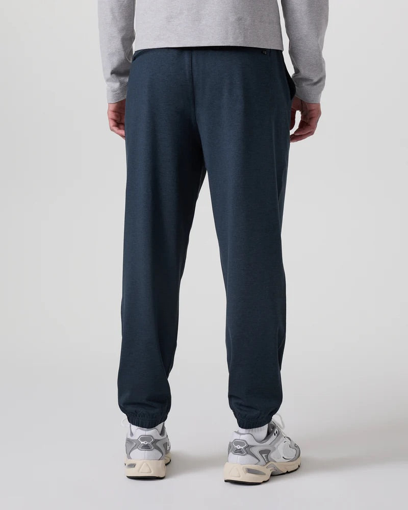 Vuori Men’s Sunday Performance Sweat Pants 28”