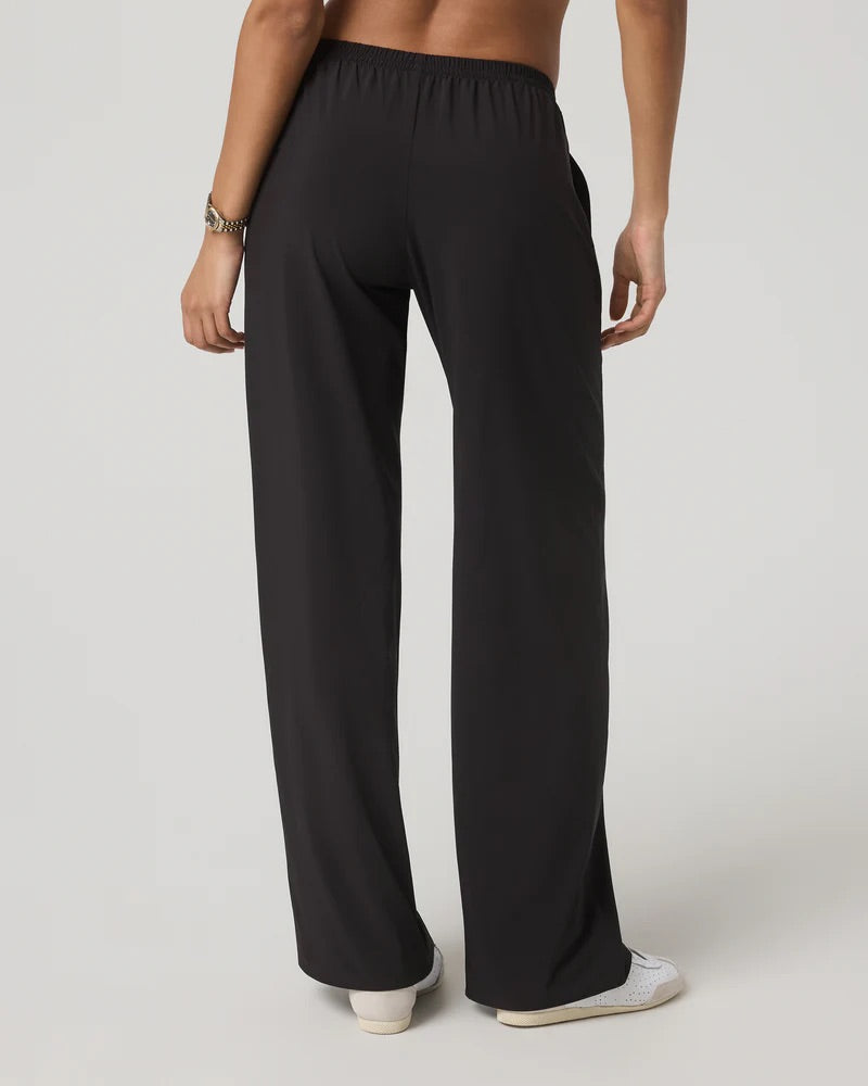 Vuori Women’s Villa Everyday Wide Leg Pant