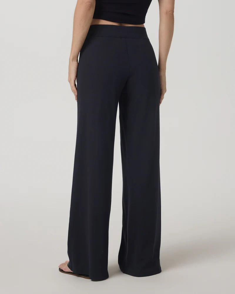 Vuori Women’s Pose Wide Leg Pant