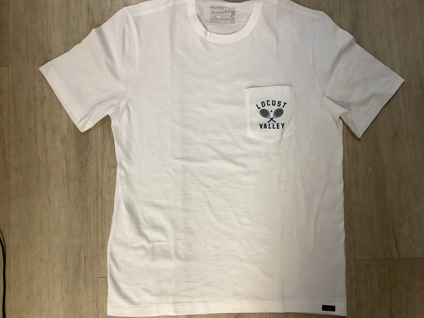 Faherty Sunwashed Pocket Tee