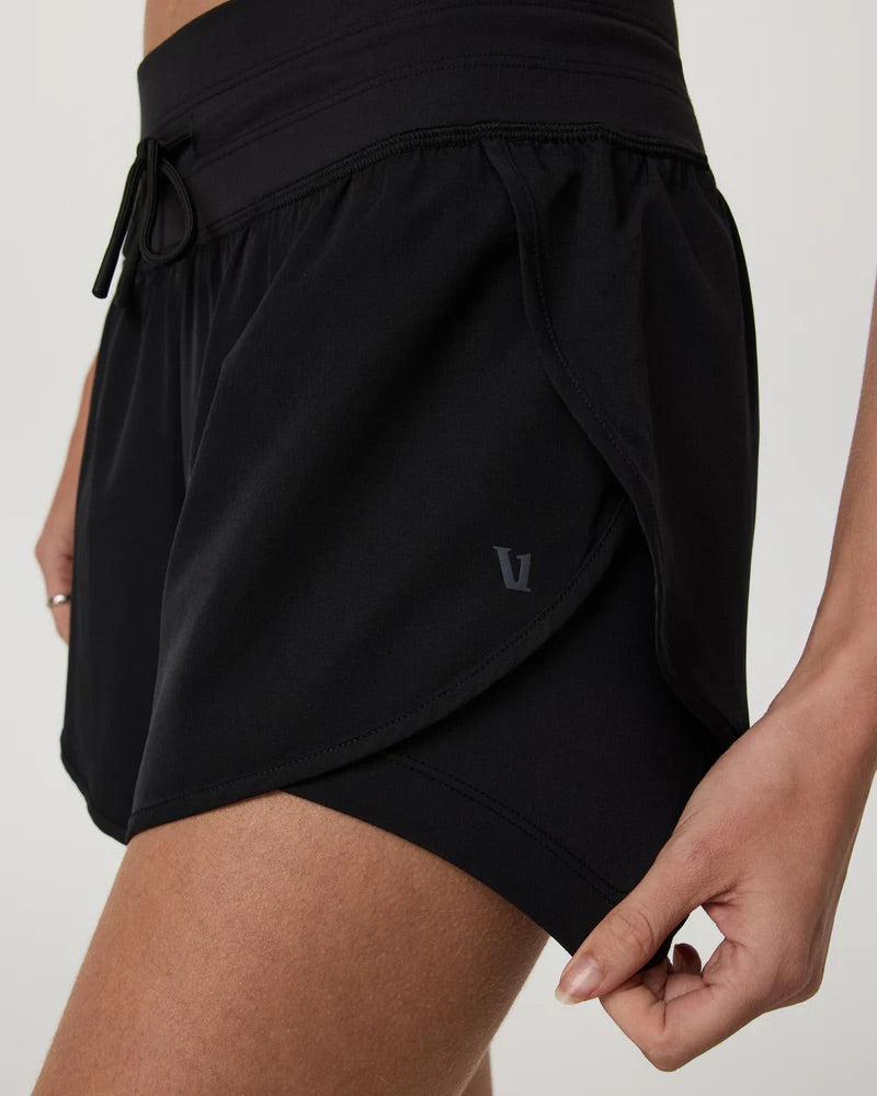 Vuori Women’s Daily Speed Short 2.5”