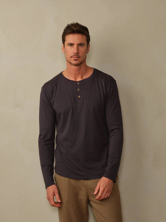 Road to Nowhere Men’s Teton Henley Shirt