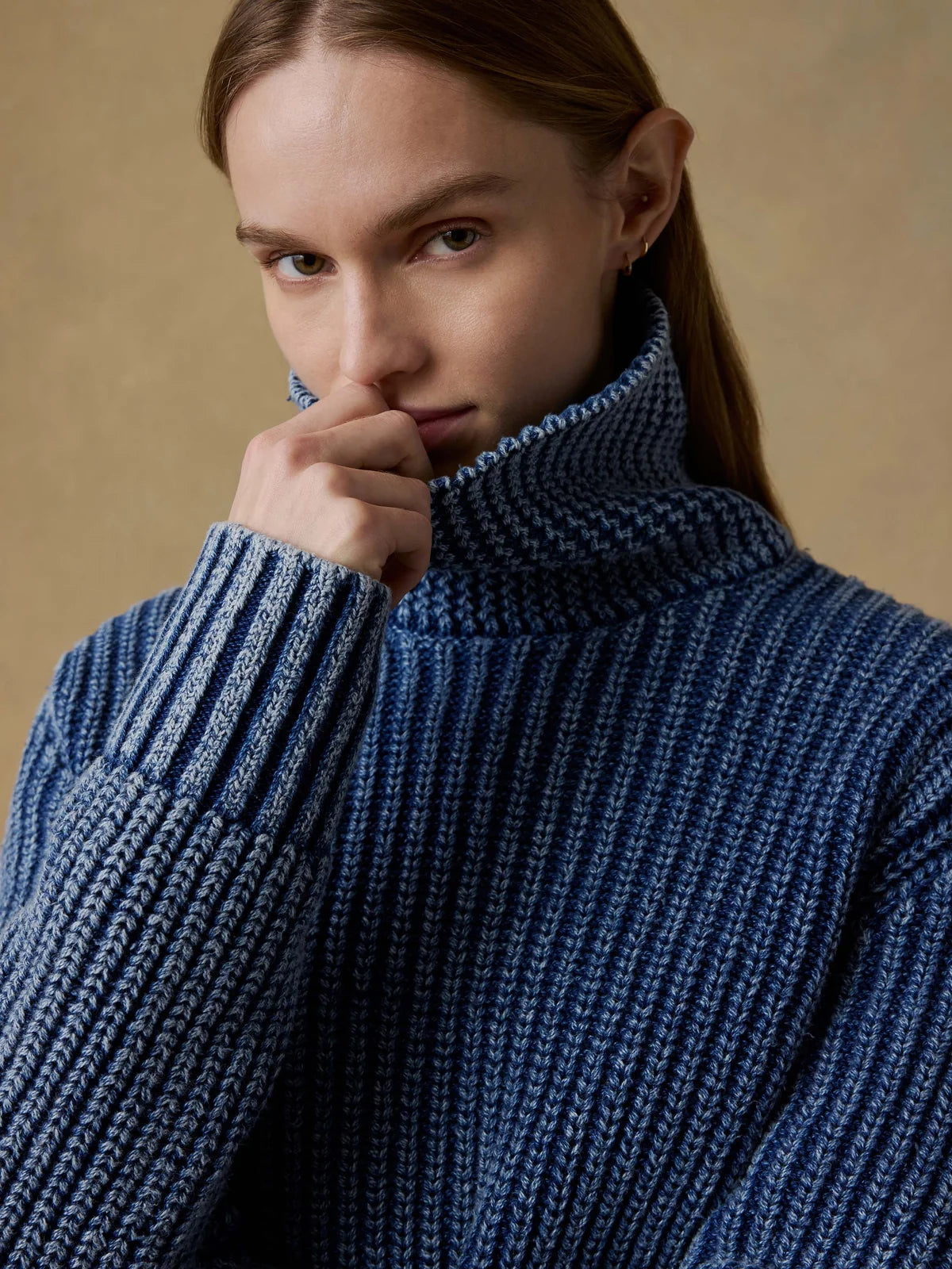 Faherty Women’s Sunwashed Cotton Oversized Turtleneck Sweater