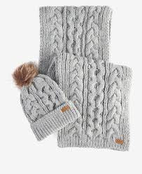 Barbour Women’s Accessories Penshaw Beanie and Scarf Gift Set