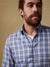 Faherty Men’s Long Sleeve Movement Monterey Shirt